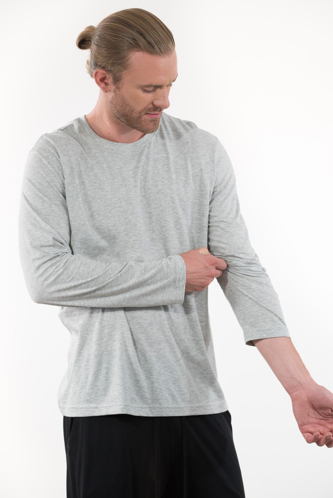 100% Peruvian Pima Cotton Grey Heather Long Sleeve Crewneck